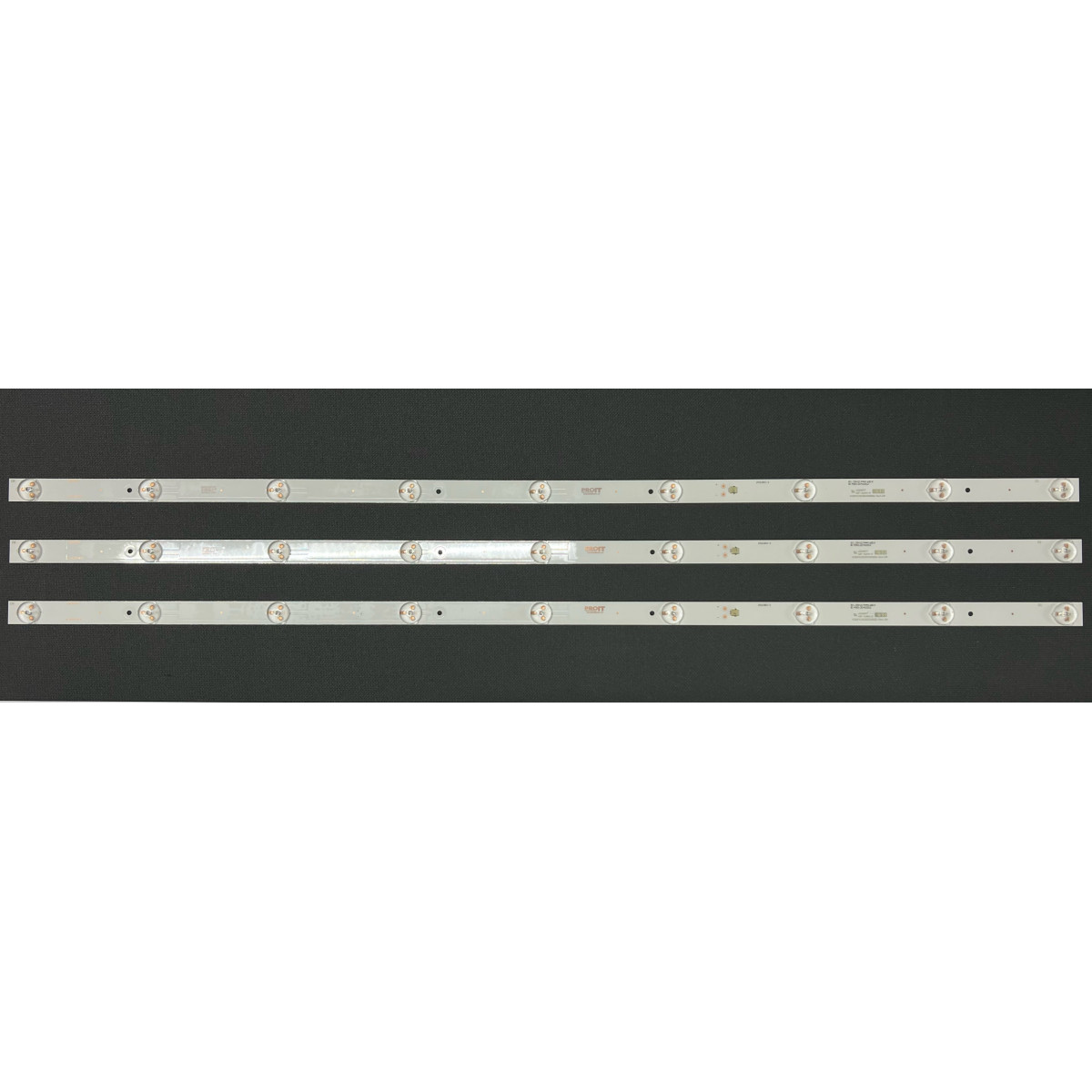 LED Backlight Strip Vortex 40" - 3 strips x 9 LEDs - 3V - 765mm - K395YU3535030965D-Rev1.0 W