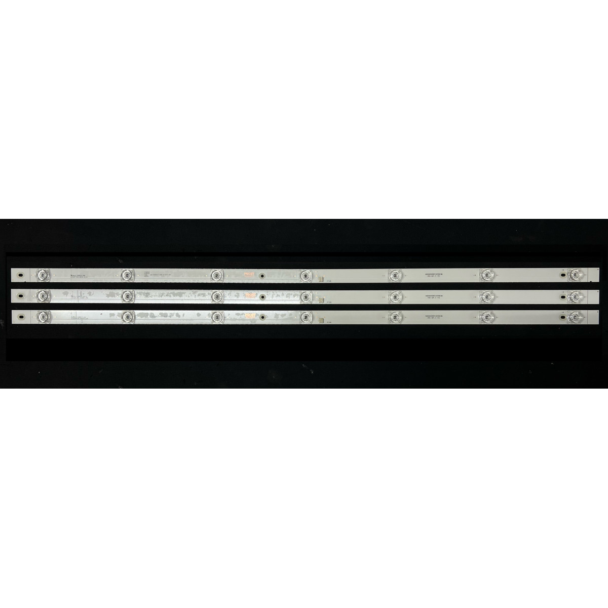 LED Backlight Strip other brands 40" - 3 strips x 7 LEDs - 3V - 757mm - JL.D40071330-002AS-M_V02