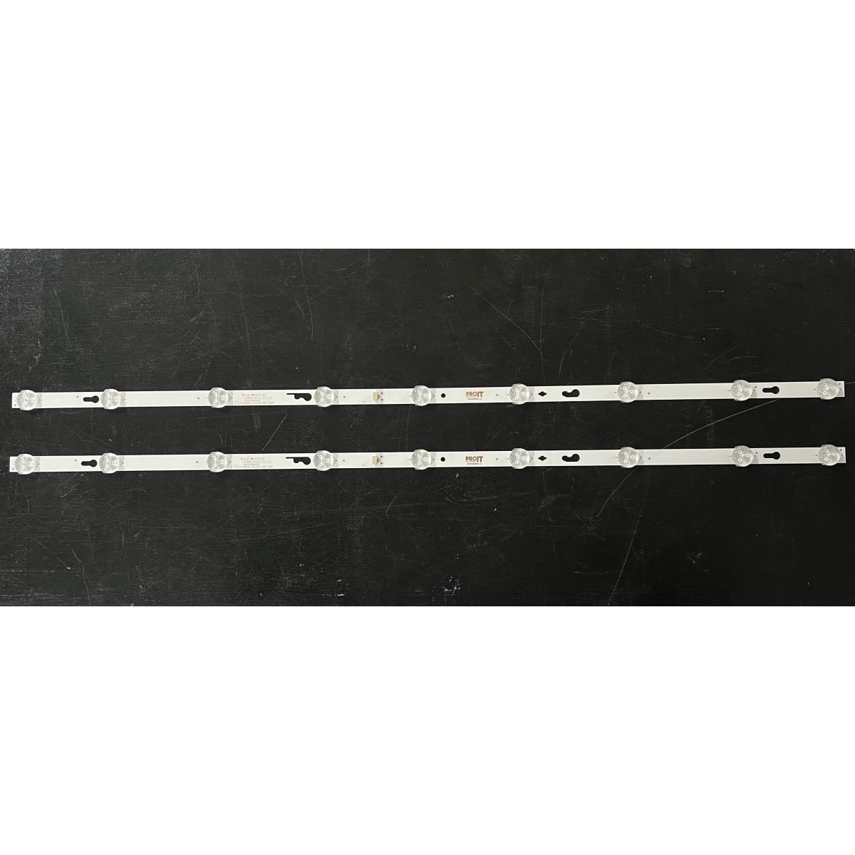 Vortex 40" TV LED háttérvilágítás készlet - 2 darab x 9 LED - 3V - 750mm - TCL40D09-ZC22AG-06E - 4C-LB400T-ZC1