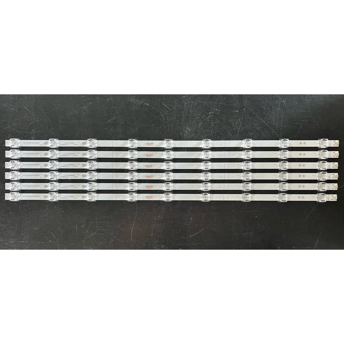 LED Backlight Strip Hisense 65" - 6 strips x 9 LEDs - 3V - 617mm - CRH-BX65X1U813030T060999P-REV1.2