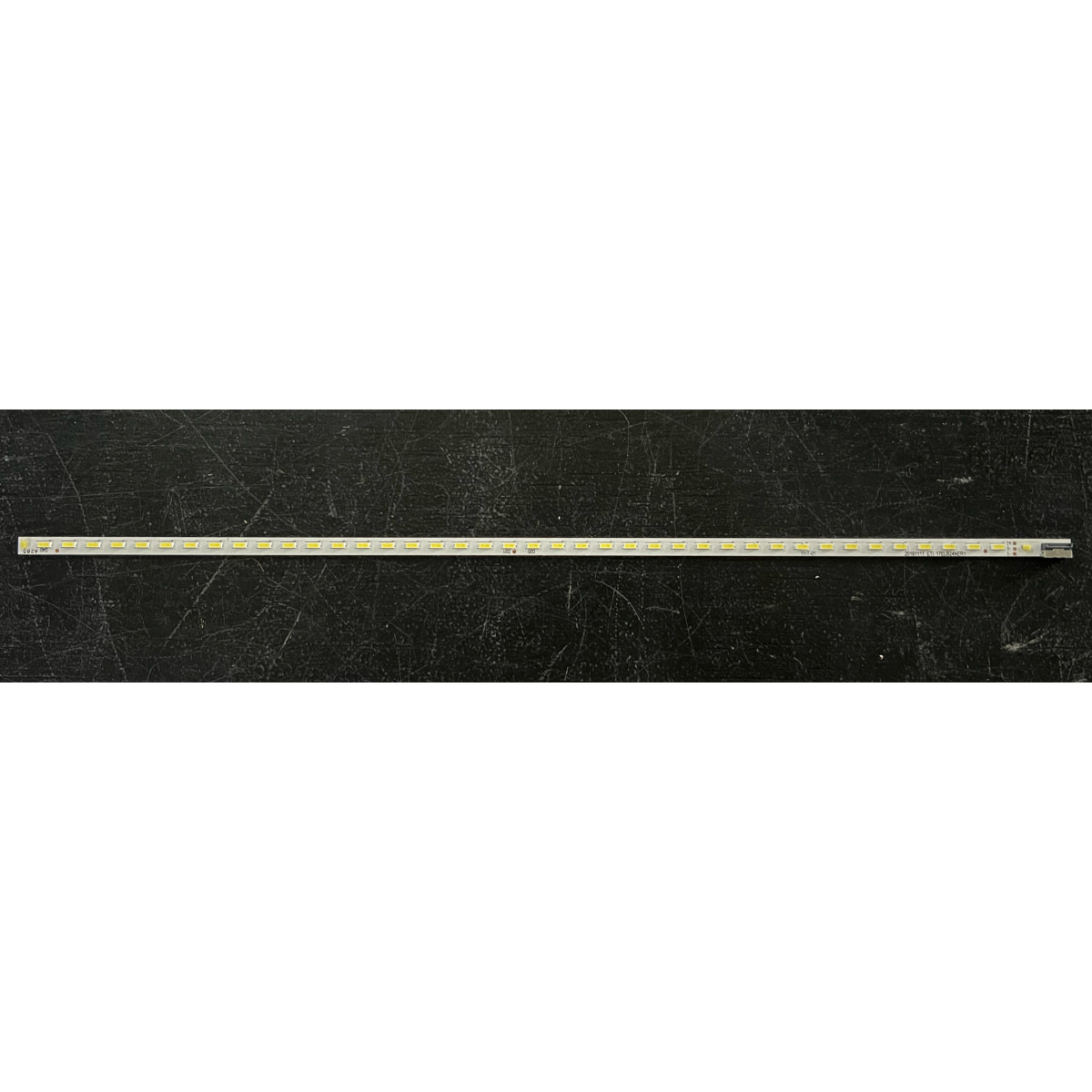 LED Backlight Strip other brands 24" - 1 side strip x 40 LEDs - 3V - 310mm - 17ELB24NER1 - 17ELB24NER5