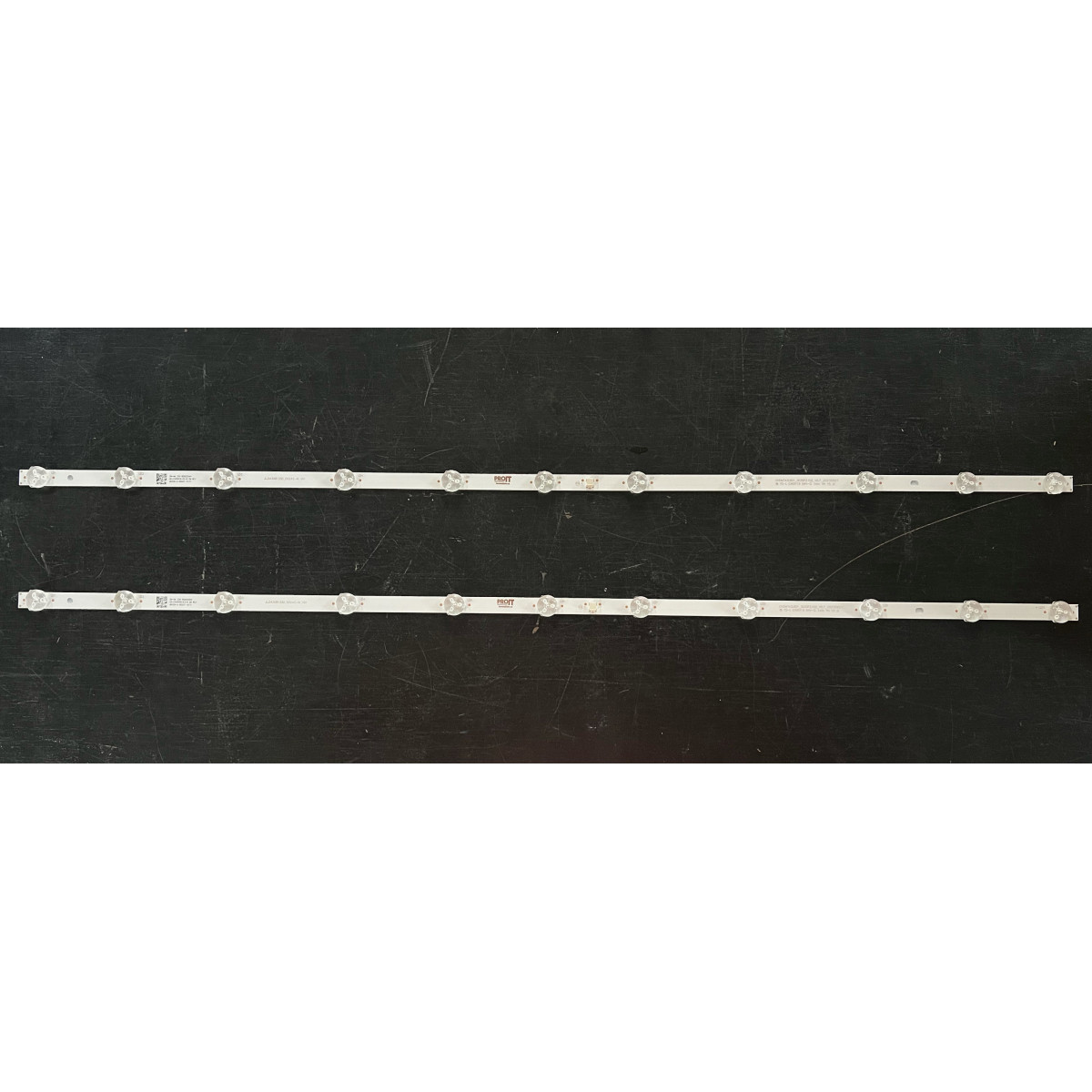 Комплект ленти универсални/Starlight 43" - 2 ленти x 11 LED - 3V - 805mm - JL.D430B1330-002AS-M_V01 43S1 2X11