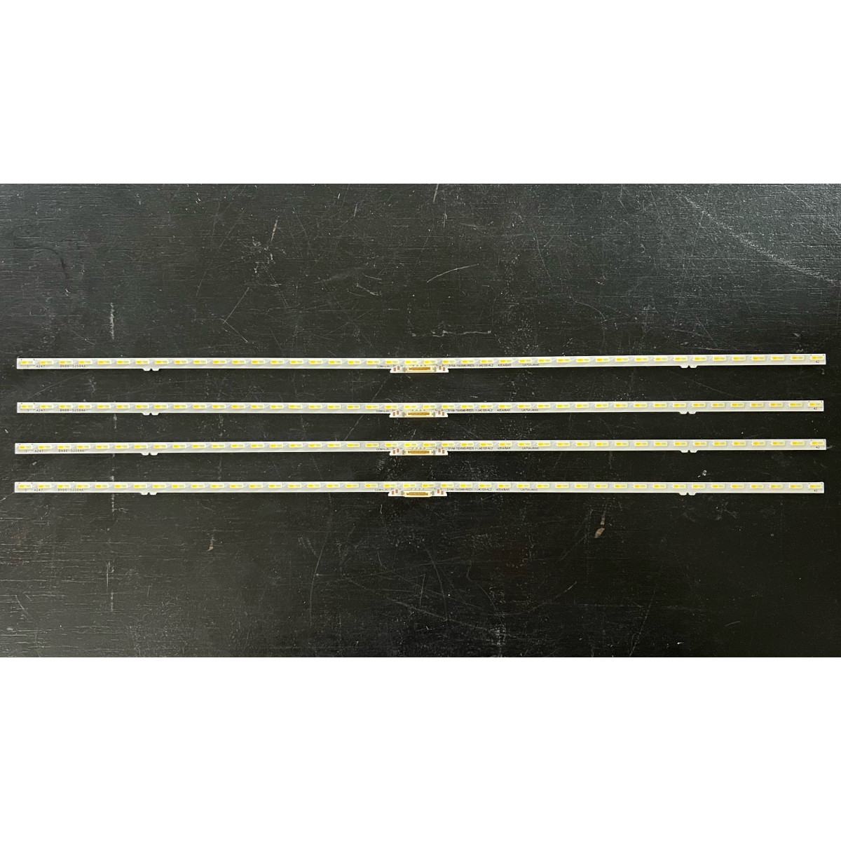 LED Backlight Strip Samsung 75" - 4 strips side x 42 LEDs - 3V - 410mm - LM41-01046A - BN96-52594A