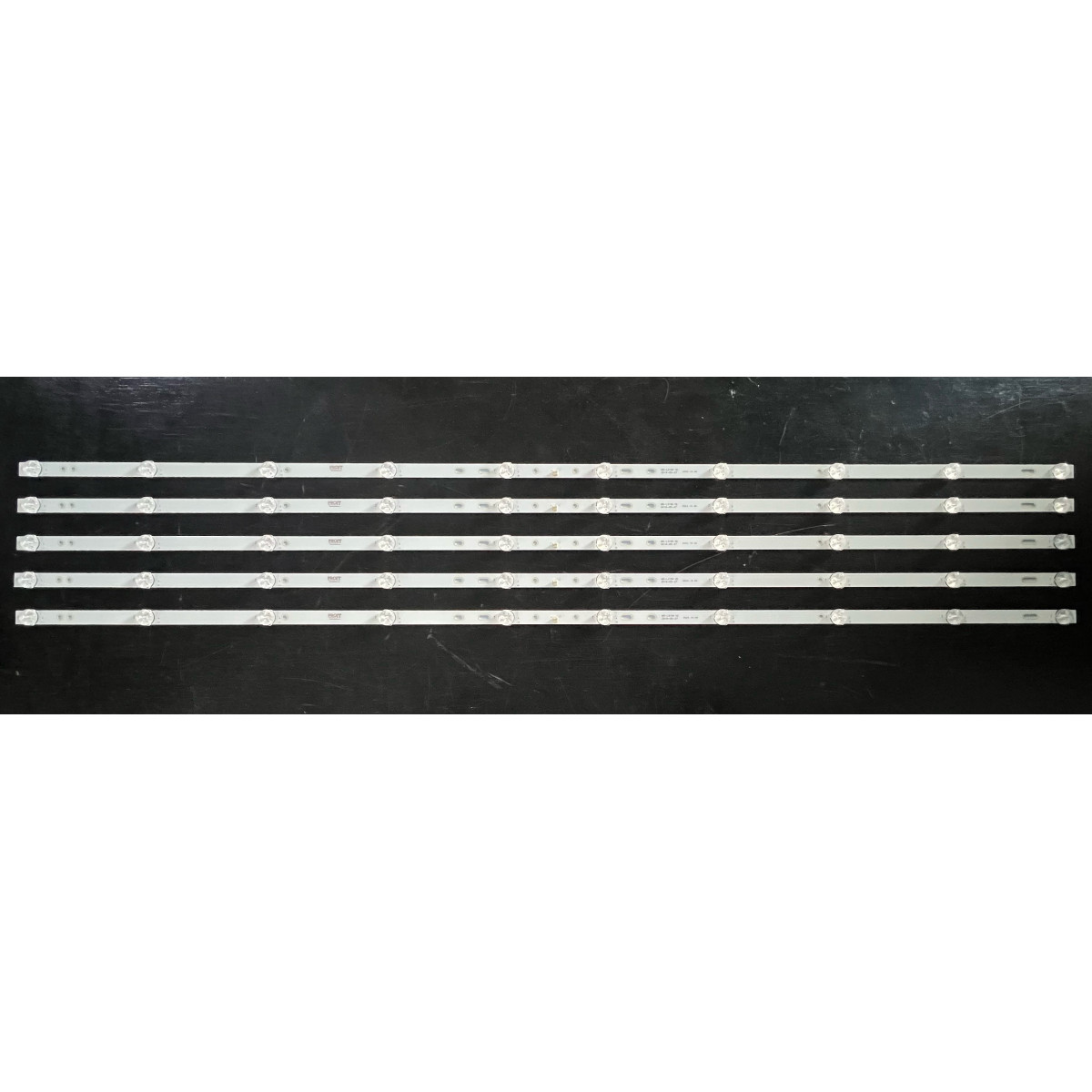 Комплект ленти универсални 55" - 5 ленти x 10 LED - 3V - 1077mm - CX55D10-ZC52AG-02 - 303CX550054 - JL.D55052330-006AS-M_V01