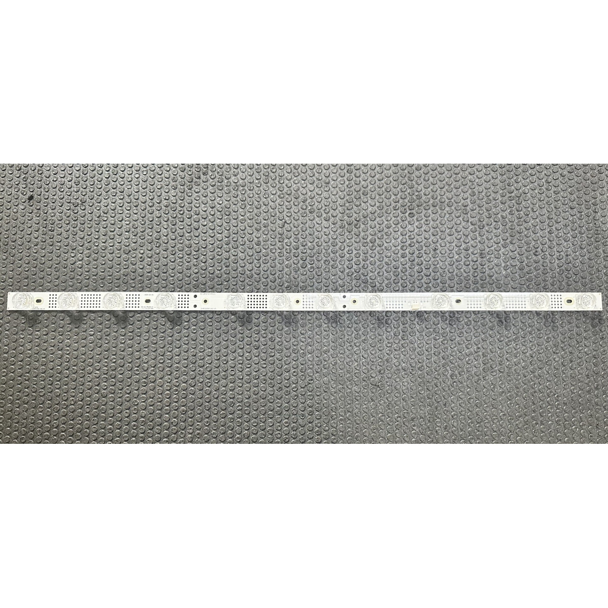 LED Backlight Strip other brands / TCL 32" - 1 strip x 12 leds- 6V - 589mm - 4C-LB3212-HR01J