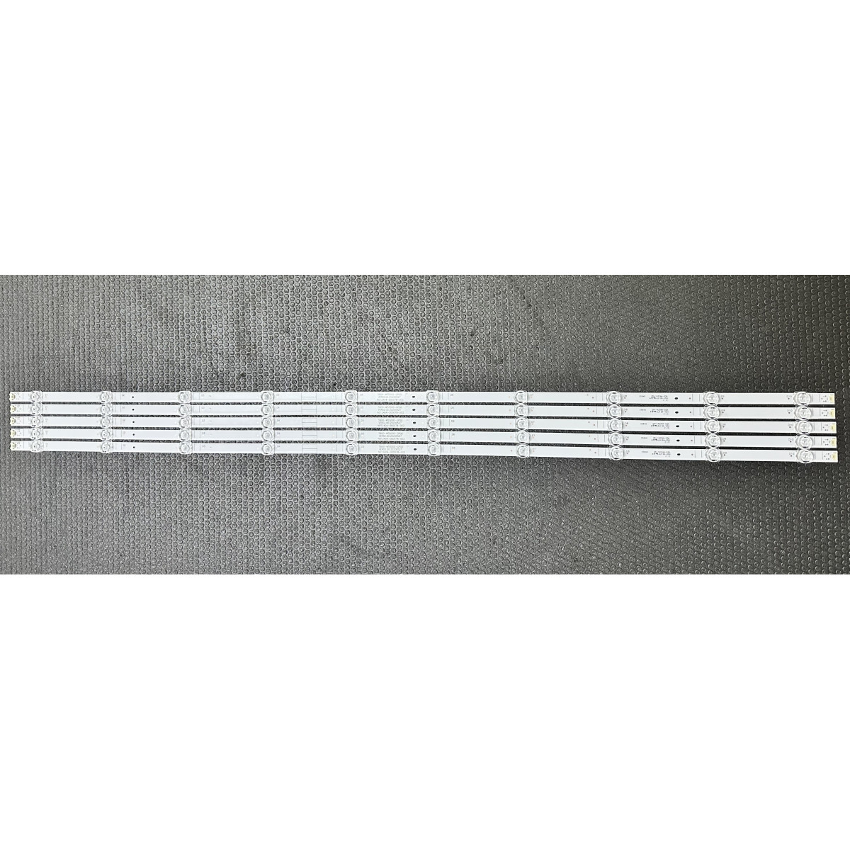 Комплект ленти универсални / Skyworth 55" - 5 ленти x 10 LEDs - 3V - 1088mm - 5800-W55000-GP00 - синя светлина