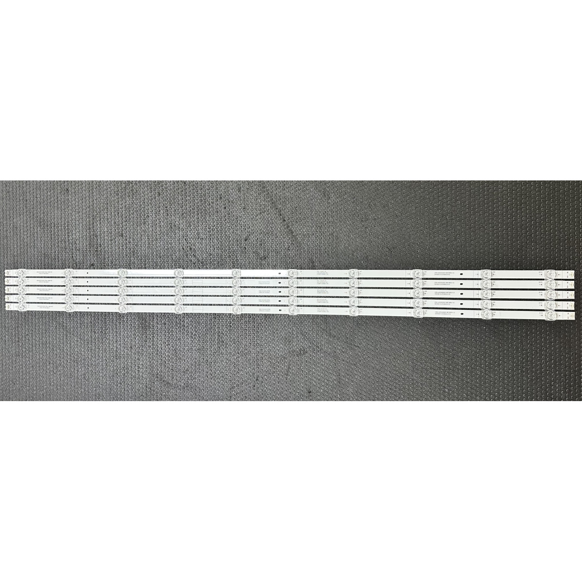 Комплект ленти универсални / Skyworth 55" - 5 ленти x 10 LEDs - 3V - 1088mm - 5800-W55000-GP00 - бяла светлина
