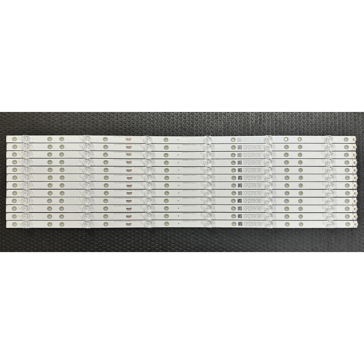 Комплект ленти LED Philips 65" - 12 ленти x 6 LED - 3V - 675mm - LBM650M0601-HF-4(0)