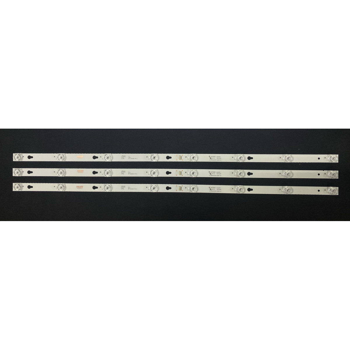 Комплект ленти TCL / Thomson / Toshiba 40" - 3 ленти x 8 LED (4 + 4 - паралелно) - 6V - 690mm - TOT_40D2900_3X8_3030C
