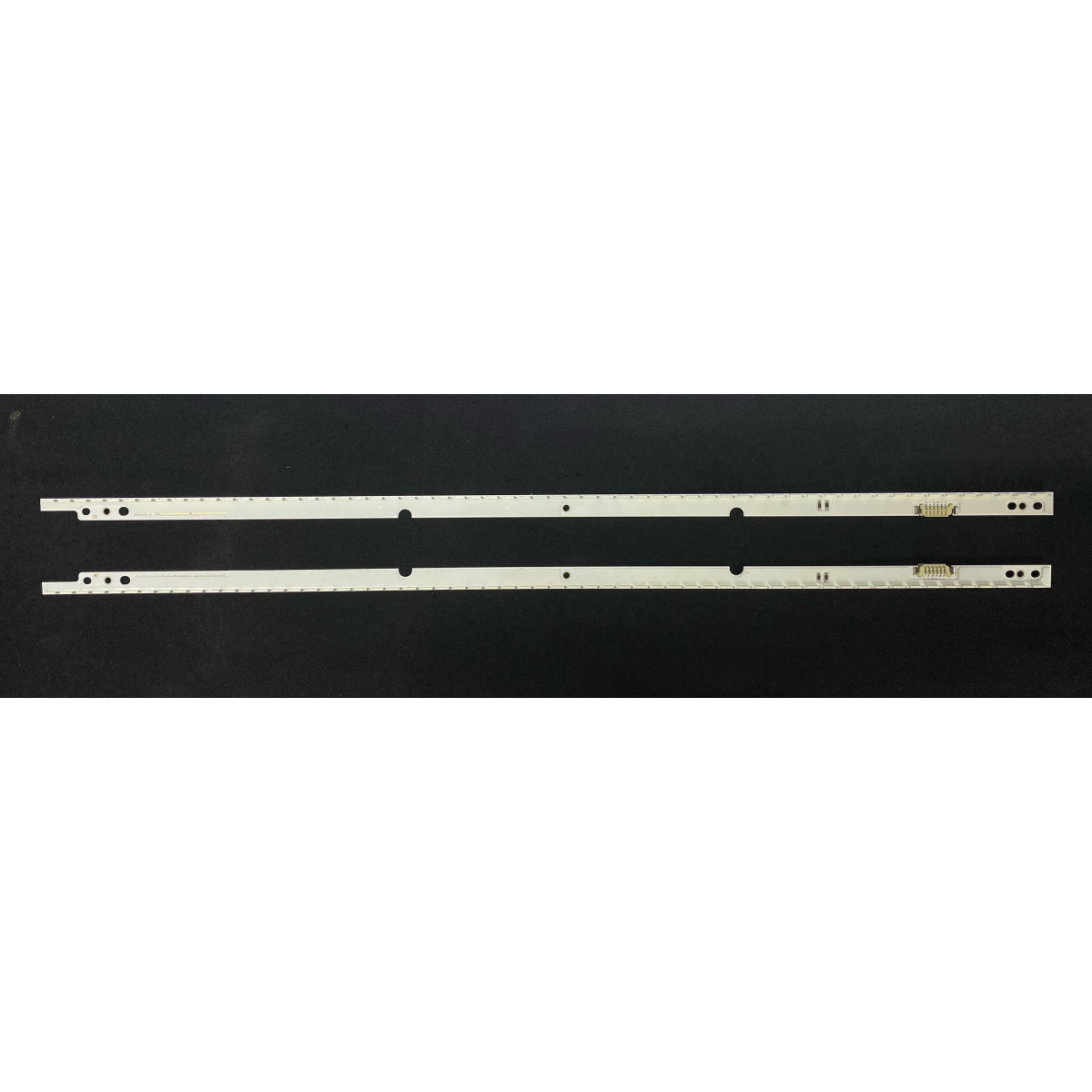 LED Backlight Strip Samsung 46" - 2 strips side x 60 LEDs - 3V - 2012SVS46 7032NNB - 6-Pin connector